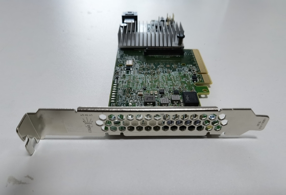 12Gb/S λιμένες ελεγκτών 9361-4i 4 του cRaid του PCI Express SATA SAS