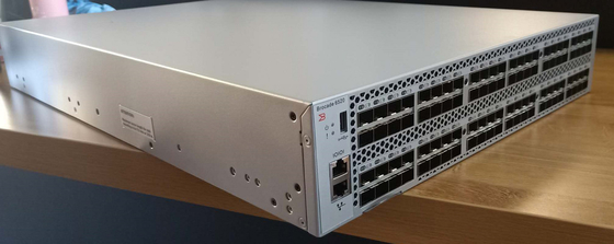 Διακόπτης μπροκάρ SAN 6520 FC με τον πομποδέκτη GBP SFP+ 48pcs 16