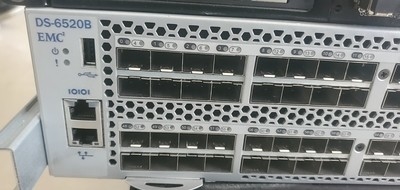 Μπροκάρ 96 διακόπτης 48 EMC ds-6520B 16gb λιμένων SAN ενεργοί λιμένες