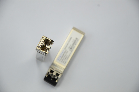 Ftlf8529p3bcv-QL 16G SFP+ 850nm σύντομη ενότητα πομποδεκτών μήκους κύματος καυτή Pluggable οπτική