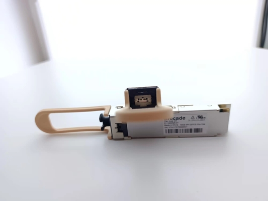 Μοντέλο δέκτη QSFP+