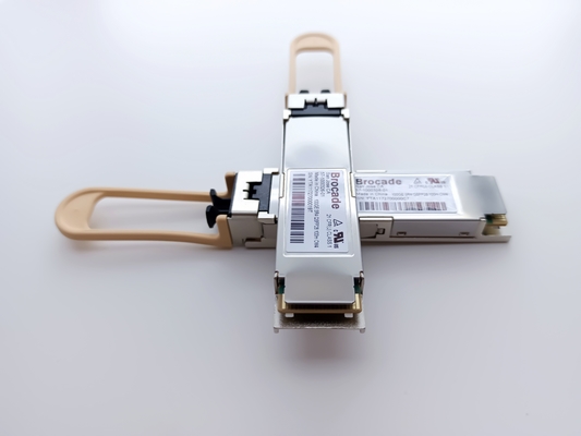Μοντέλο δέκτη QSFP+