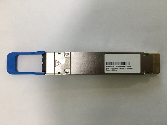 Ο αριθμός τμήματος JCYM9 και ο συνδετήρας QSFP Ο τέλειος συνδυασμός για τις οπτικές μονάδες 400G